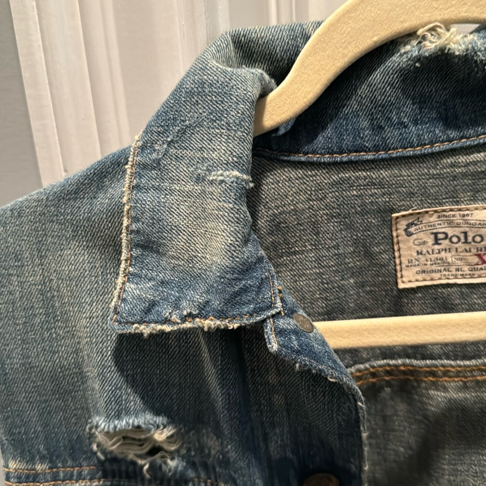 Wore once or twice like new
